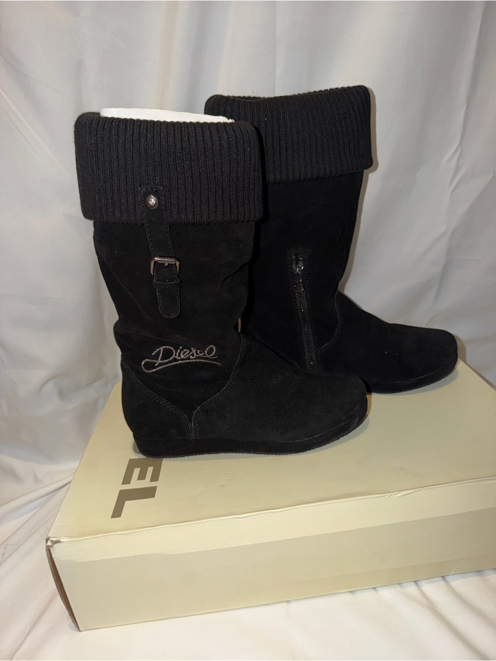 NWT Diesel Funky Pippi Girls Boots Black Suede Size 3Y Sweater Cuff Zip - Picture 2 of 5